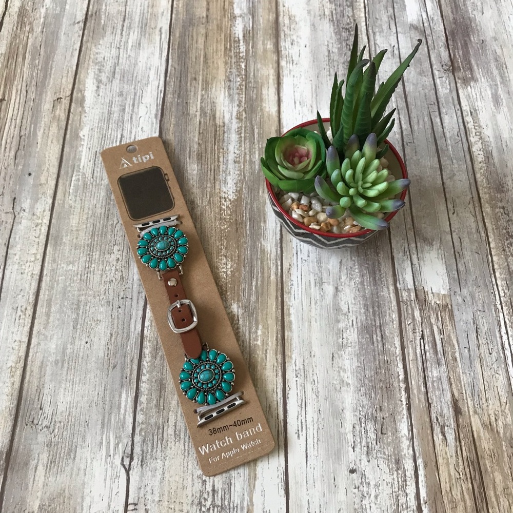 NWT ✨ Turquoise western apple watch band